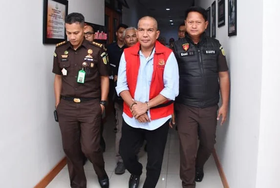 Kejati Jabar Eksekusi Arsan Latif ke Lapas Sukamiskin