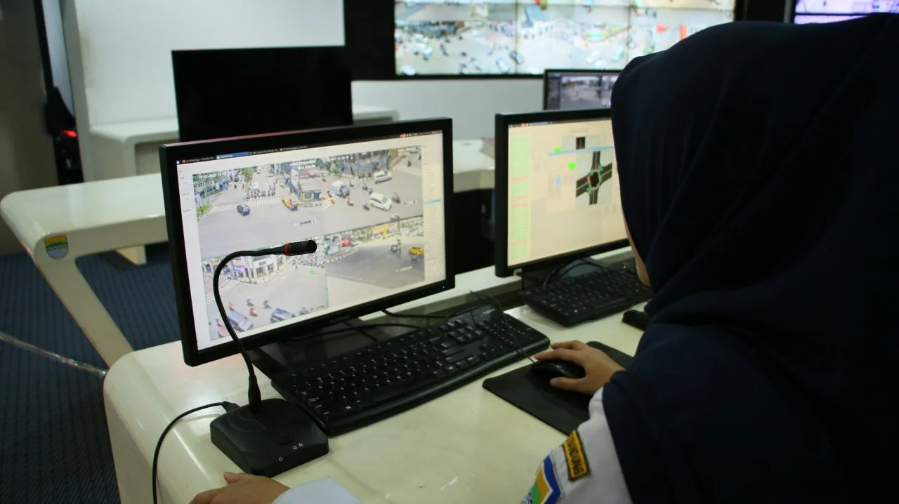 Pemkot Bandung juga tengah merancang peningkatan sistem Automatic Traffic Control System(ATCS) dengan teknologi kecerdasan buatan (AI).Dok-Diskominfo Kota Bandung