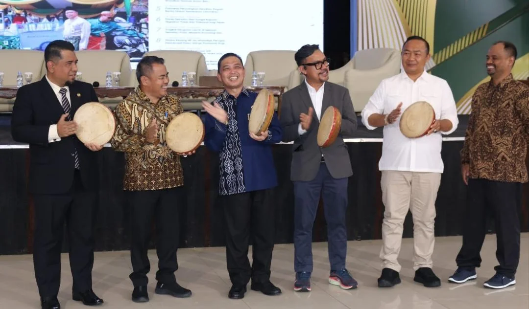 KGI berkolaborasi dengan Pemerintah Provinsi Kalimantan Barat menggelar Borneo Intra-Regional Dialogue 2025 di Pendopo Gubernur Kalimantan Barat pada Kamis, 30 Oktober 2025.