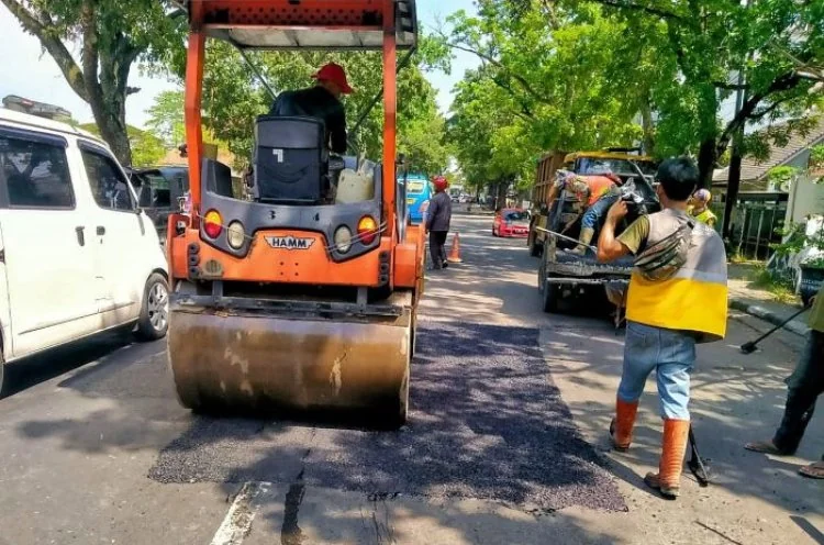 Dedi Mulyadi: Perbaikan Jalan Desa Akan Diambil Alih Pemprov Jabar