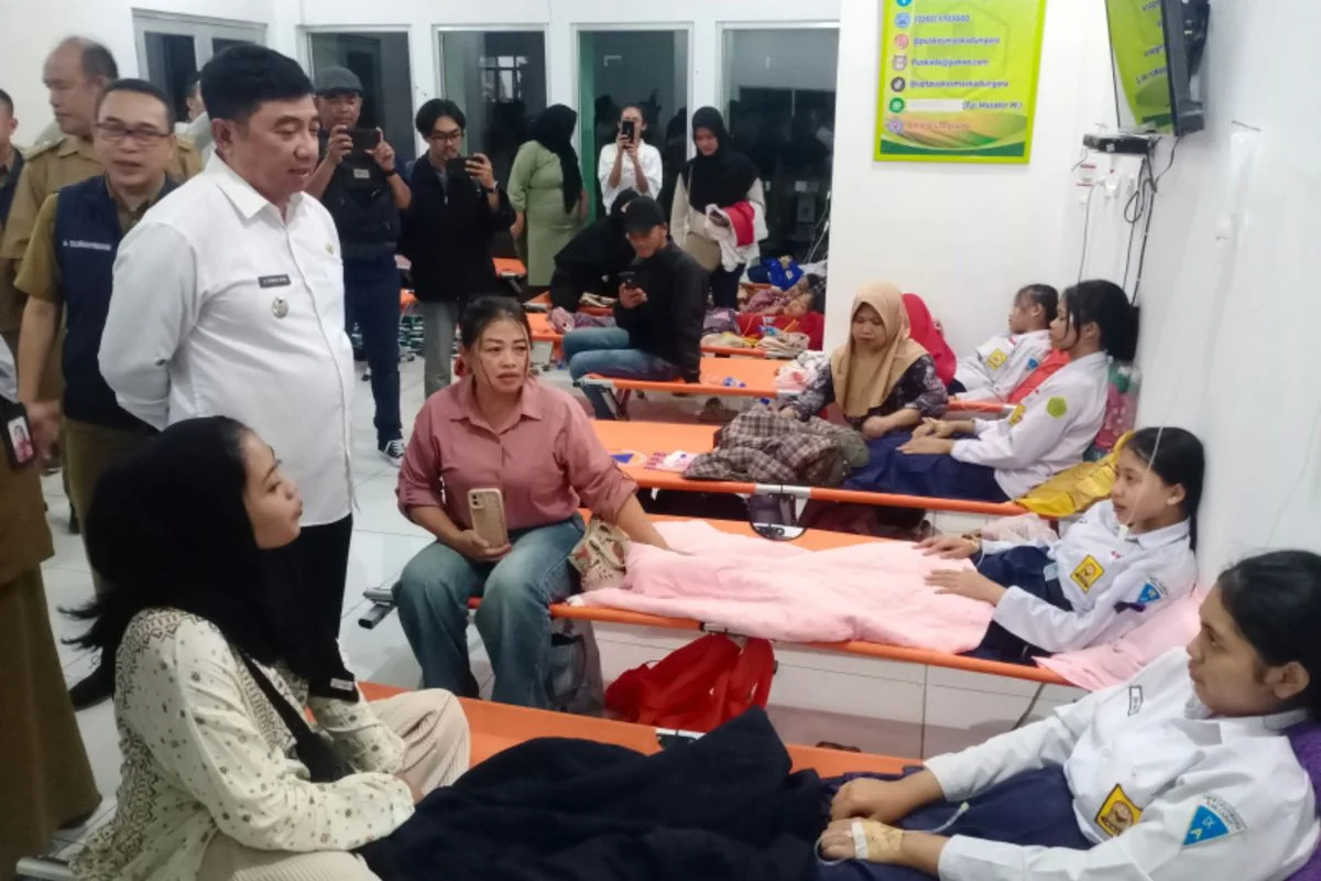 Keracunan Massal di Garut, Bupati: Sampel Makanan Program MBG Sedang Diuji Laboratorium