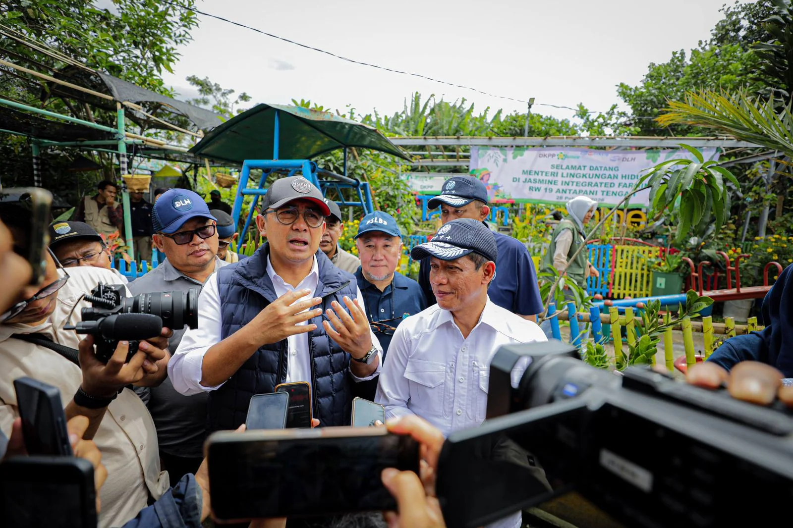 Wali Kota Bandung, Muhammad Farhan mendorong pengembangan TPA Jelekong sebagai solusi strategis persoalan sampah Bandung Raya.Dok-Diskominfo Kota Bandung