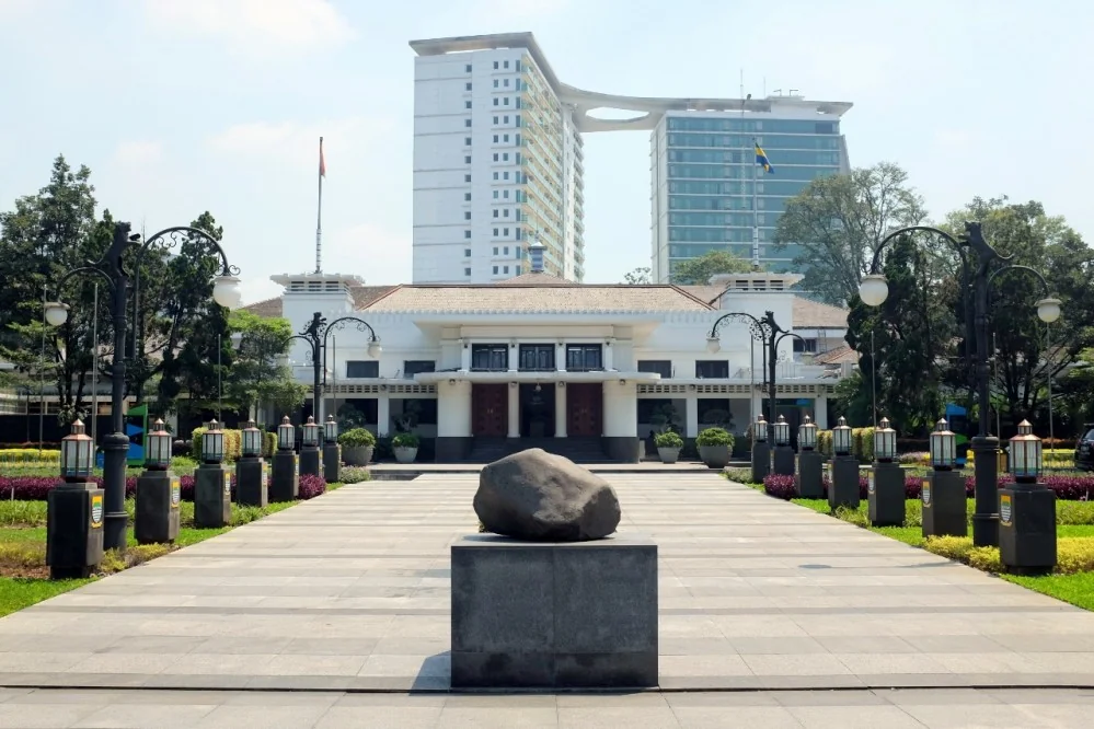 Pemerintah Kota Bandung melalui Dinas Kependudukan dan Pencatatan Sipil (Disdukcapil) memastikan bahwa isu dugaan kebocoran data kependudukan yang beredar di media sosial tidak berasal dari server Disdukcapil Kota Bandung.Dok-Diskominfo Kota Bandung