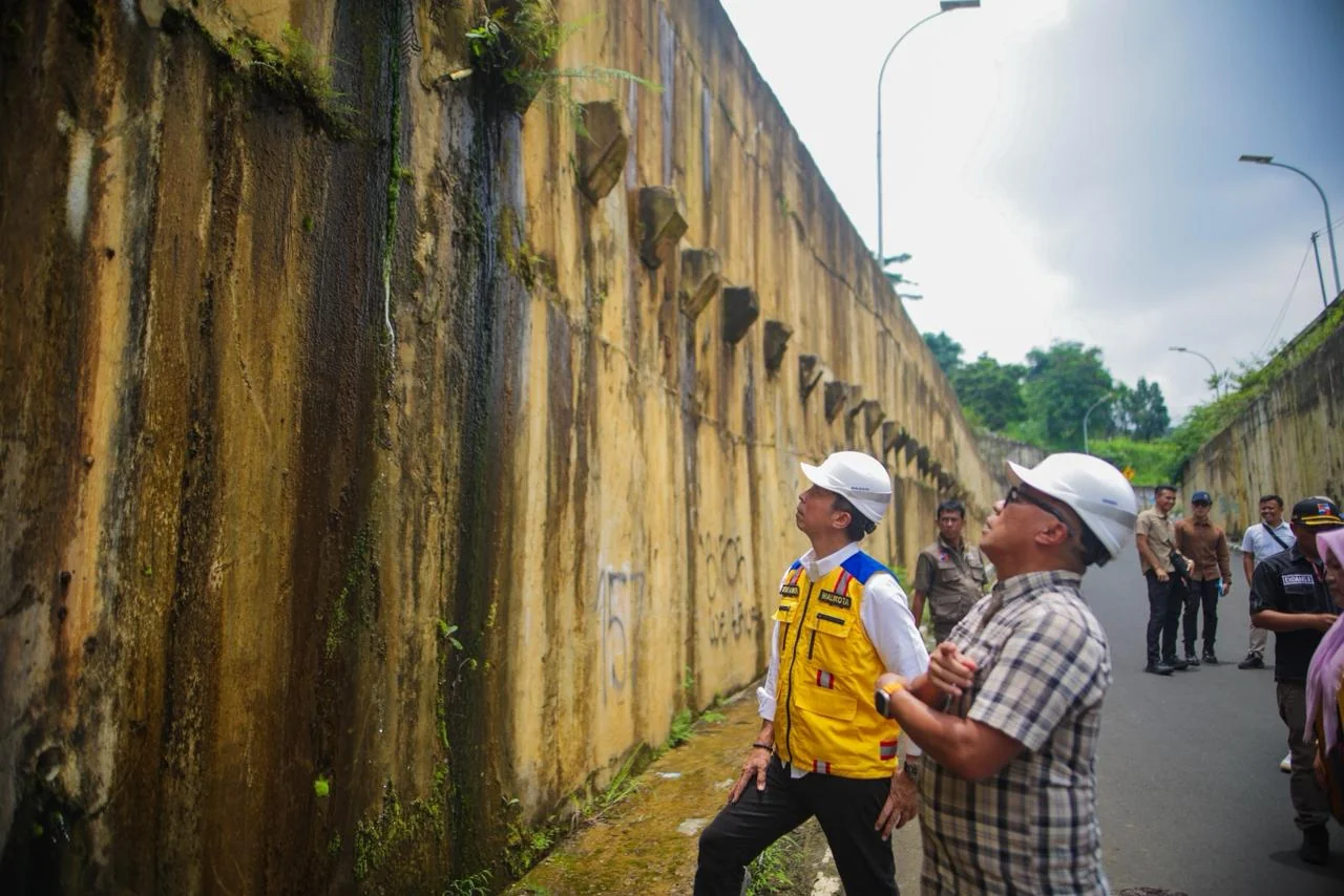 Wali Kota Bogor, Dedie A. Rachim, mengatakan bahwa cut and fill akan mulai dilaksanakan pada Senin (23/2/2026).Dok-Diskominfo Kota Bogor