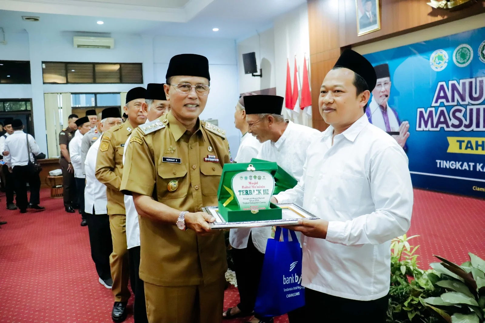 Bupati Ciamis, Herdiat Sunarya, dalam sambutannya menegaskan bahwa program ini lahir dari keprihatinan mendalam para ulama dan tokoh masyarakat Ciamis.Ist