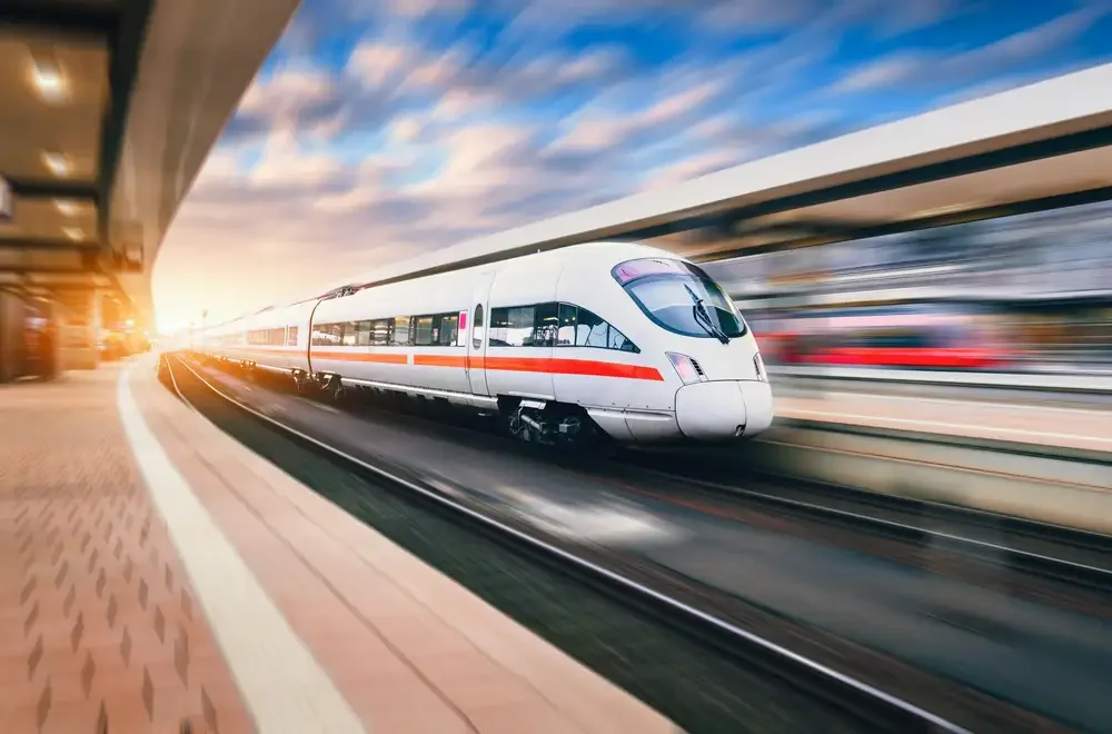Daftar Kereta Tercepat di Dunia, Whoosh Tercepat di Rel Konvensional