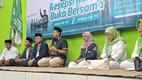 Bupati Sumedang Dony Ahmad Munir membuka Peringatan Hari Lahir (Harlah) ke-72 Ikatan Pelajar Nahdlatul Ulama (IPNU)  dan ke 71 Ikatan Pelajar Putri Nahdlatul Ulama (IPPNU) di Aula PCNU Kabupaten Sumedang.Dok-Diskominfosanditik Sumedang