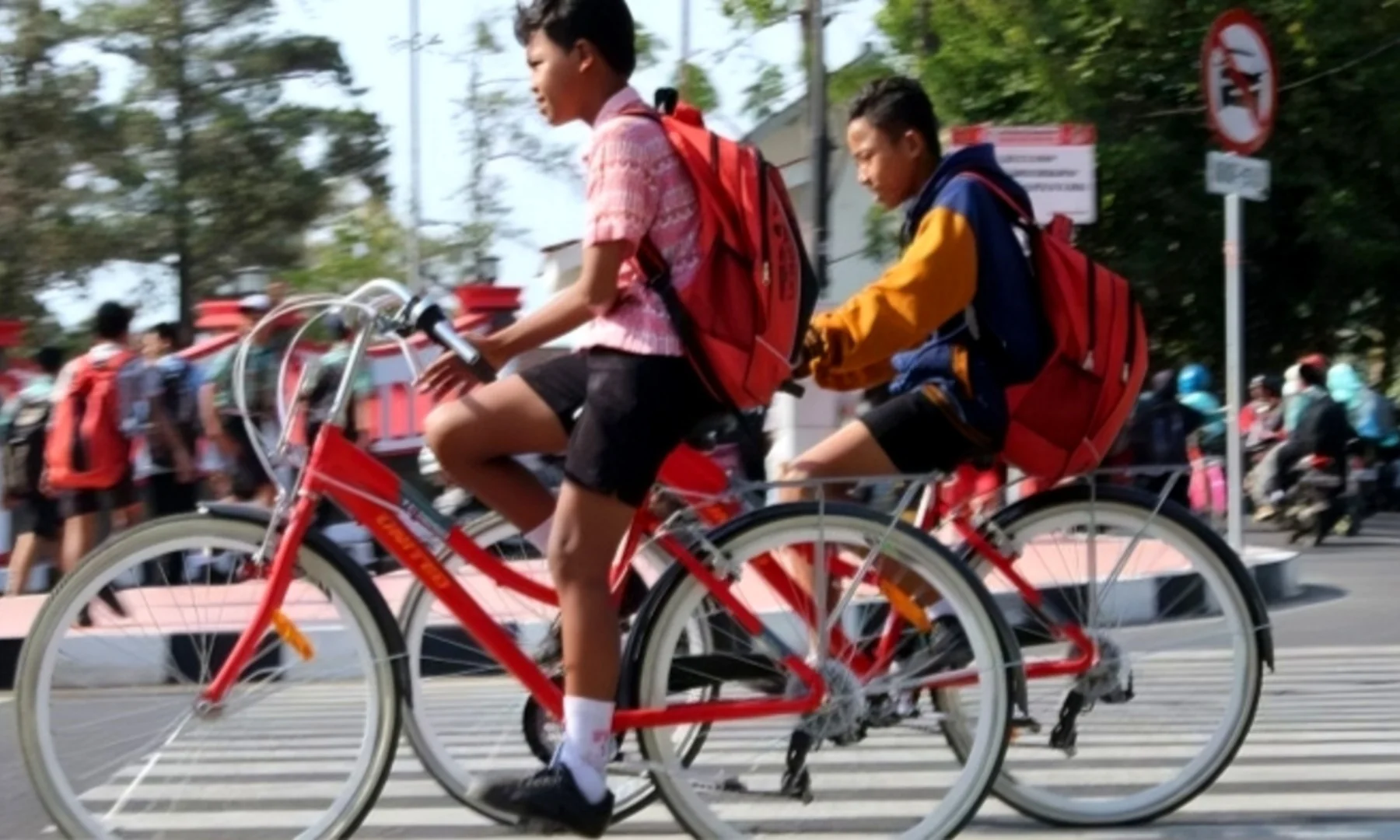 Komunitas di Bandung Gaungkan Pelajar Pakai Sepeda ke Sekolah