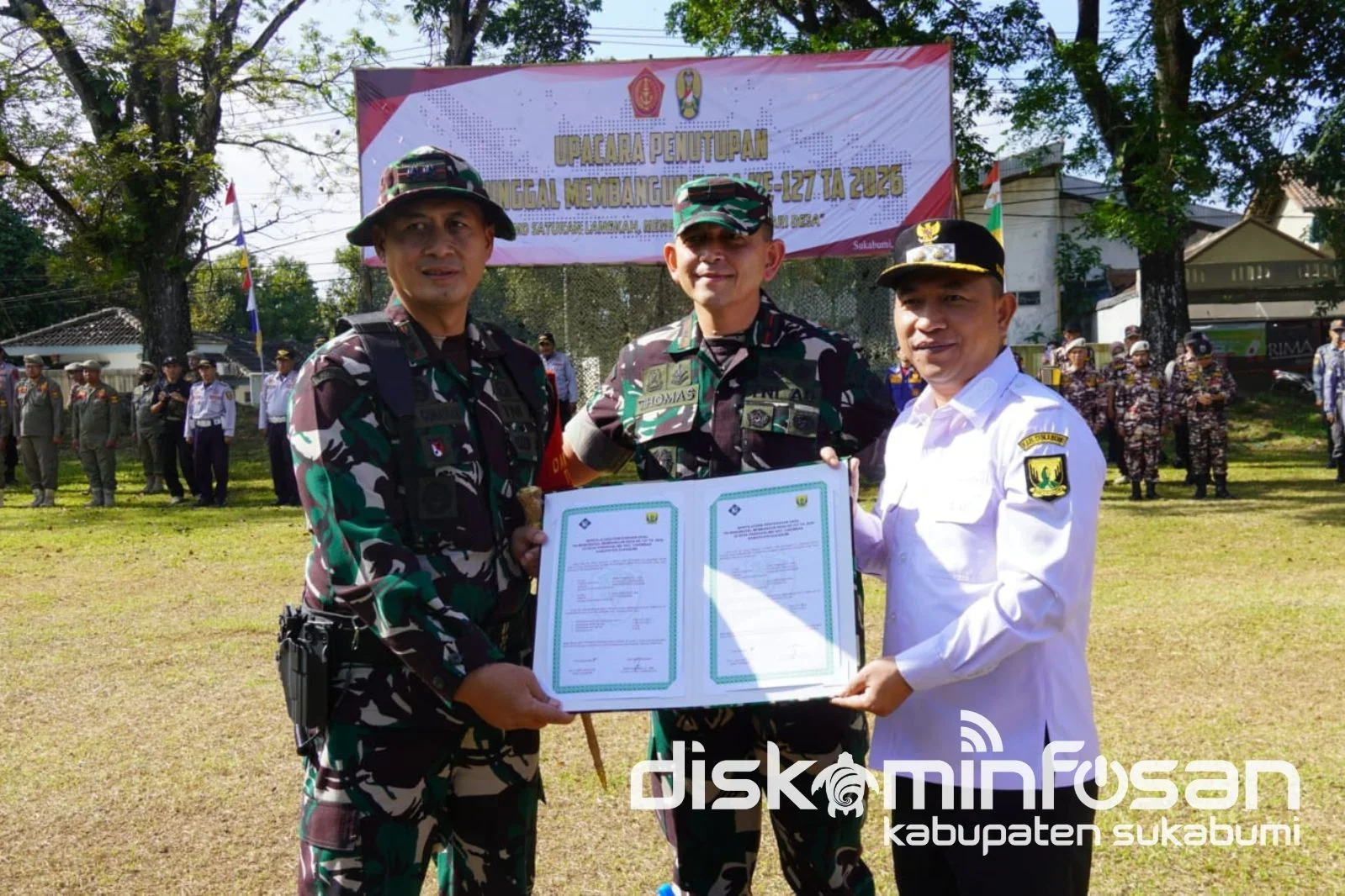 Wakil Bupati Sukabumi Andreas saat menghadiri upacara penutupan TMMD ke-127 tingkat Kodim 0607/Kota Sukabumi.Dok- Bidang IKP_Diskominfosan