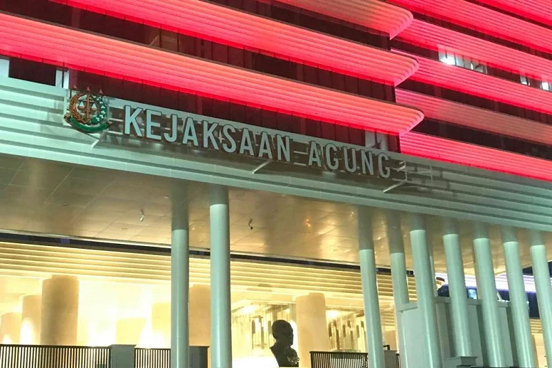 Sosok DR bersama Eks Jampidsus Febrie Adriansyah yang Diduga Terlibat TPPU