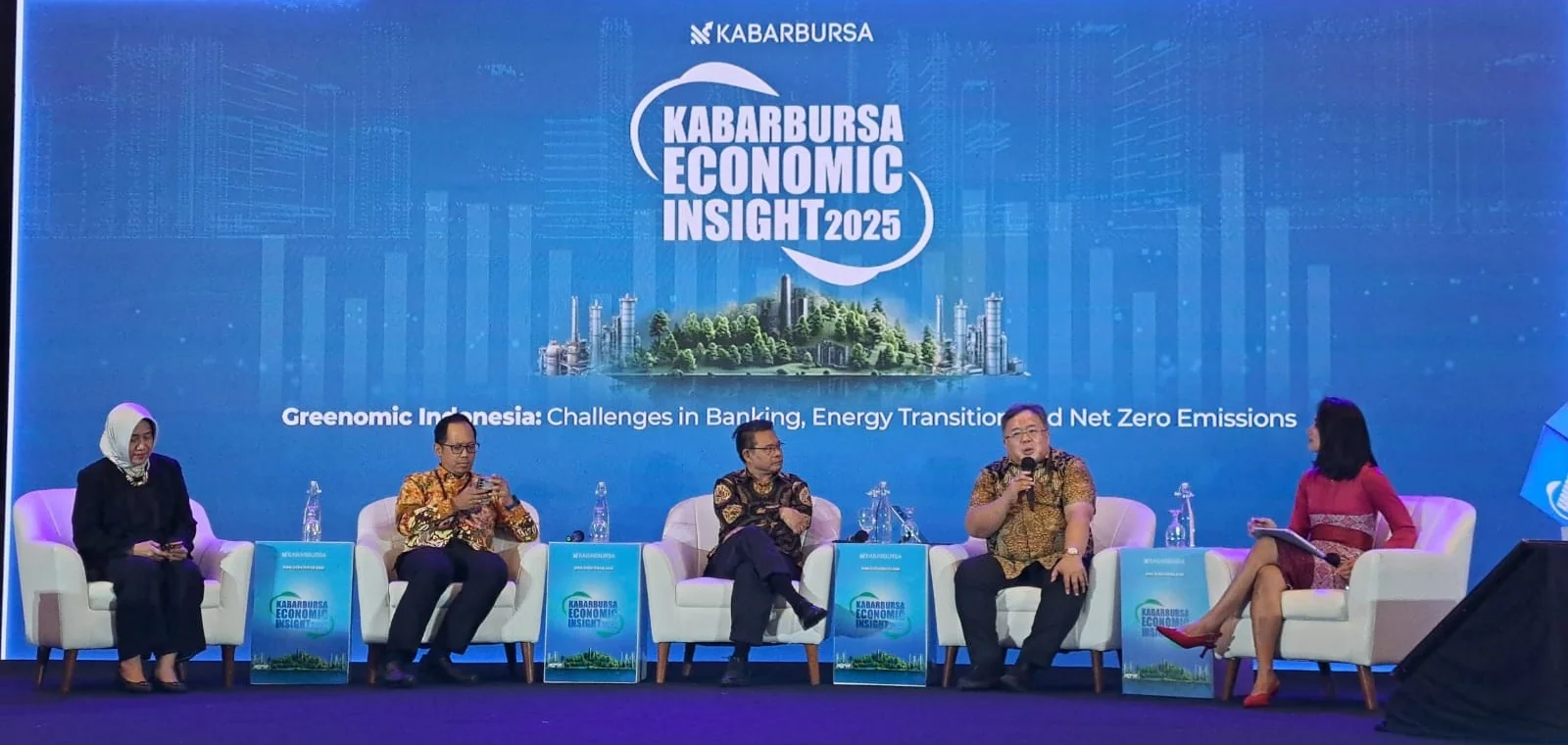 KabarBursa Economic Insight 2025 (Ist)
