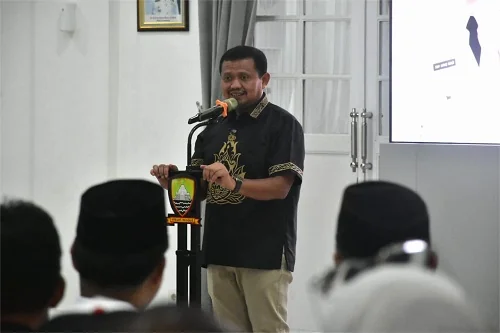 Bupati Sumedang Dony Ahmad Munir menegaskan pentingnya peran RT dan RW sebagai fondasi pembangunan daerah.Dok-Diskominfosanditik Sumedang