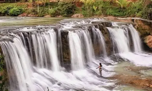 Curug Dengdeng Niagara Mini Tasikmalaya, Pesona Kenangan di Tengah Keasrian Alam