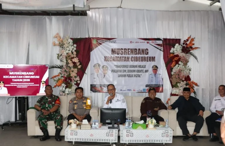 Musrenbang yang diadakan pada 28 Januari 2026 dan diikuti di antaranya oleh para Ketua RT dan RW, dibuka oleh Wali Kota Sukabumi Ayep Zaki.Dok-Diskominfo Kota Sukabumi