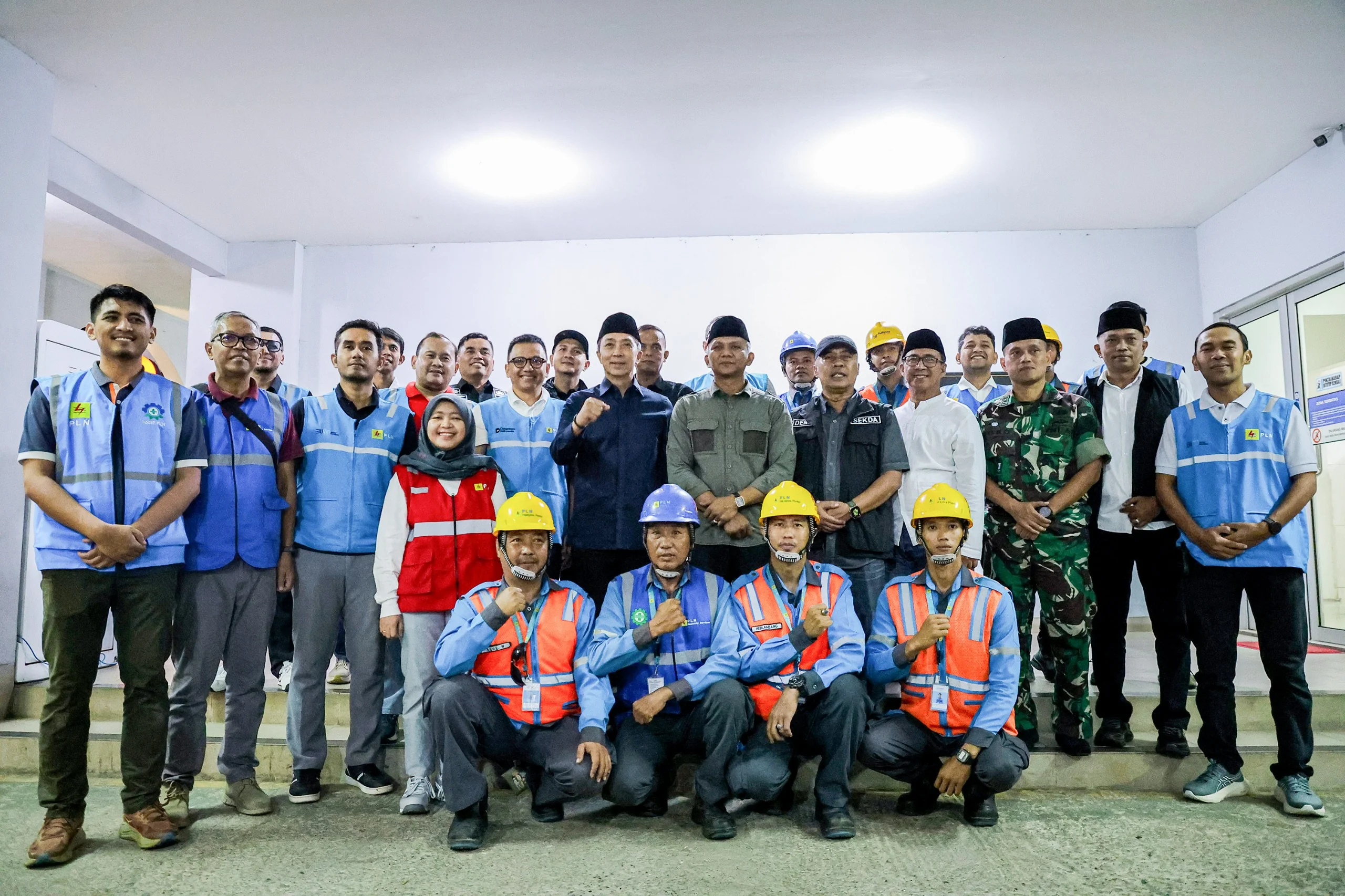 Wali Kota Bogor, Dedie A. Rachim, bersama Wakil Wali Kota Bogor, Jenal Mutaqin, dan jajaran Forkopimda mengunjungi Kantor ULP PLN Kota Bogor.Dok-Diskominfo Kota Bogor