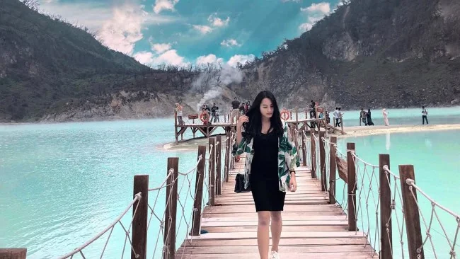 Kawah Putih Ciwidey: Wisata Alam Hits yang Selalu Jadi Favorit Wisatawan