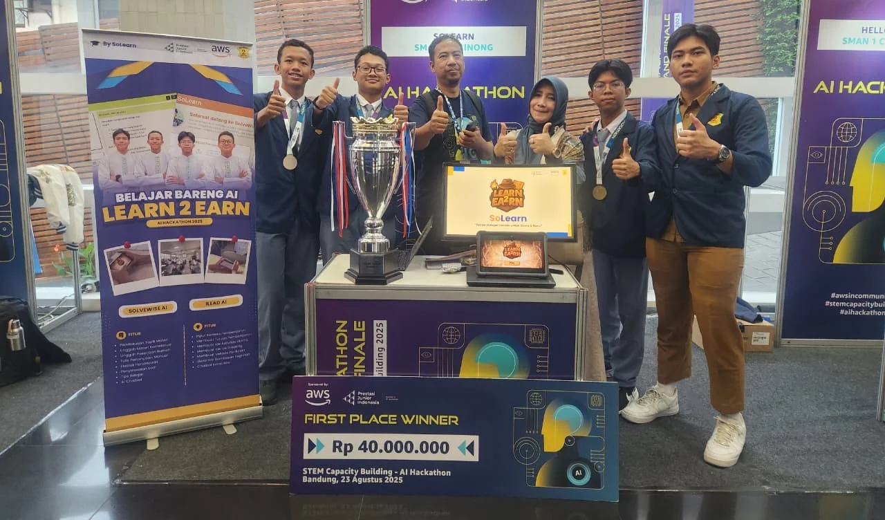 SMAN 2 Cibinong, Kab. Bogor meraih Juara 1 AI Hackathon Competition Tingkat Provinsi Jawa Barat 2025.