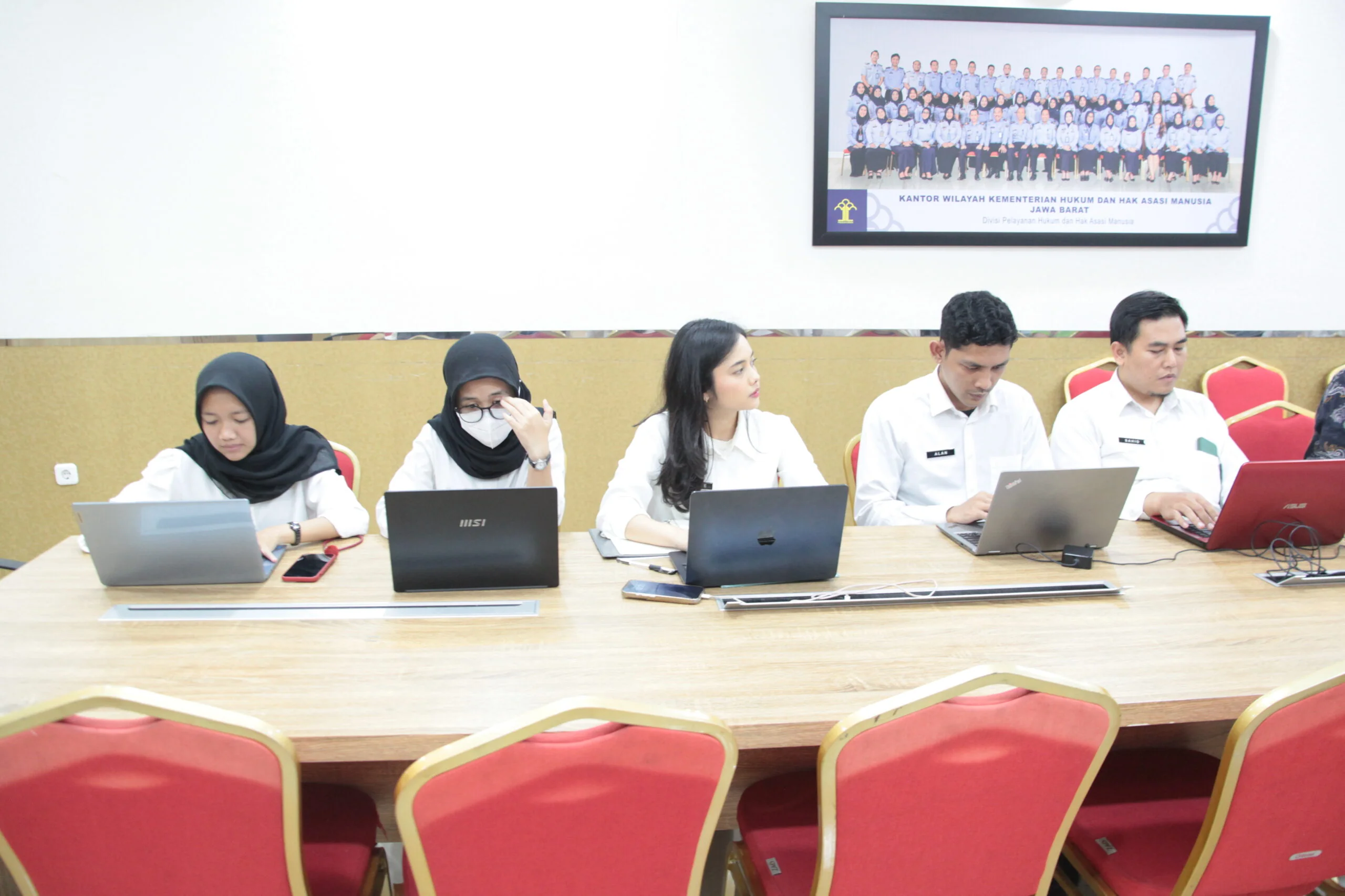 Kantor Wilayah Kementerian Hukum (Kemenkum) Jawa Barat menggelar Rapat Harmonisasi terhadap empat Rancangan Peraturan Bupati (Raperbup) Kabupaten Ciamis.Ist
