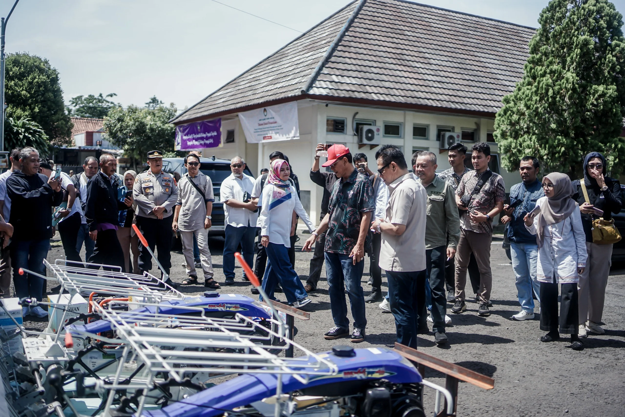 Bupati Ciamis Dr. H. Herdiat Sunarya, M.M., menyampaikan apresiasi dan terima kasih kepada Anggota Komisi IV DPR RI Ir. H. Heri Dermawan.Ist