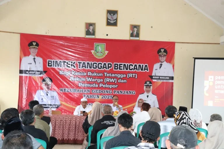 Bimtek ini digelar pada 19 November 2025 di kantor kelurahan dan dibuka oleh Wali Kota Sukabumi Ayep Zaki.Ist
