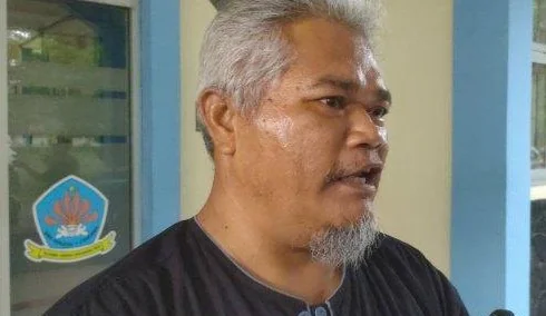 Wakasek Humas SMAN 7 Cirebon, Undang Ahmad Hidayat
