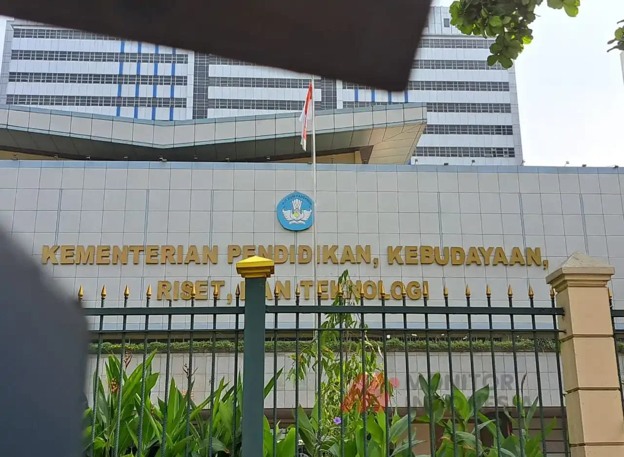Kejagung Usut Kasus Pengadaan Laptop Rp 9,9 T saat Nadiem Pimpin Kemendikbudristek