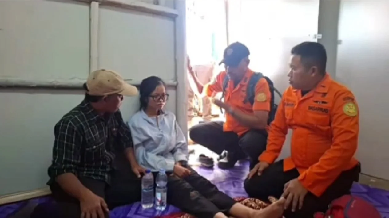 SAR Bandung Temukan Ayah-Anak yang Hilang di Lembah Tengkorak Lembang