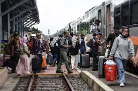 Tiket KA Jarak Jauh dari Daop 2 Bandung Diborong Masyarakat