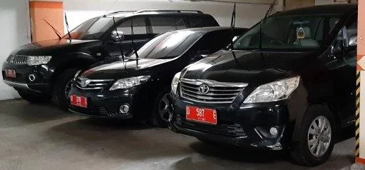 Sejumlah kepala daerah terpilih mengikuti keputusan Kang Dedi Mulyadi yang menolak mobil dinas baru.