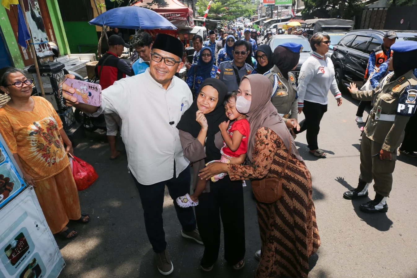 Wali Kota Bandung, Muhammad Farhan berharap, setiap Rukun Warga (RW) di Kota Bandung memiliki sprinkler kebakaran.Ist