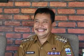 Sekretaris DPRD Jabar,Drs.H.Barnas Adjidin.(Dok-Int)