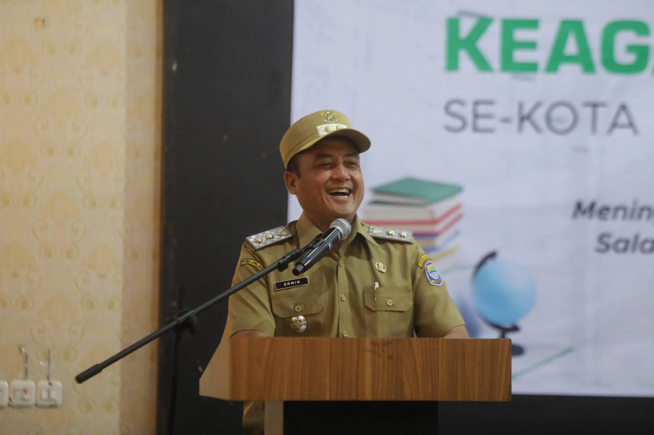 Wakil Wali Kota Bandung, Erwin menegaskan, pendidikan agama memiliki posisi yang sangat penting dalam pembangunan karakter bangsa.Ist