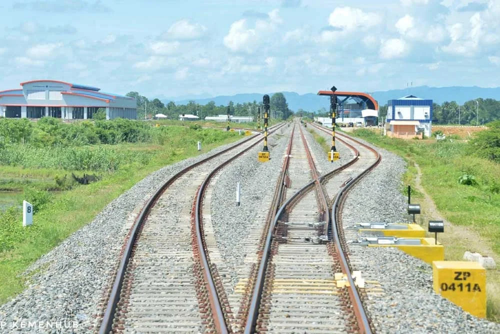 Pengamat: Pulau Jawa Butuh Reaktivasi Jalur, Bukan Kereta Cepat