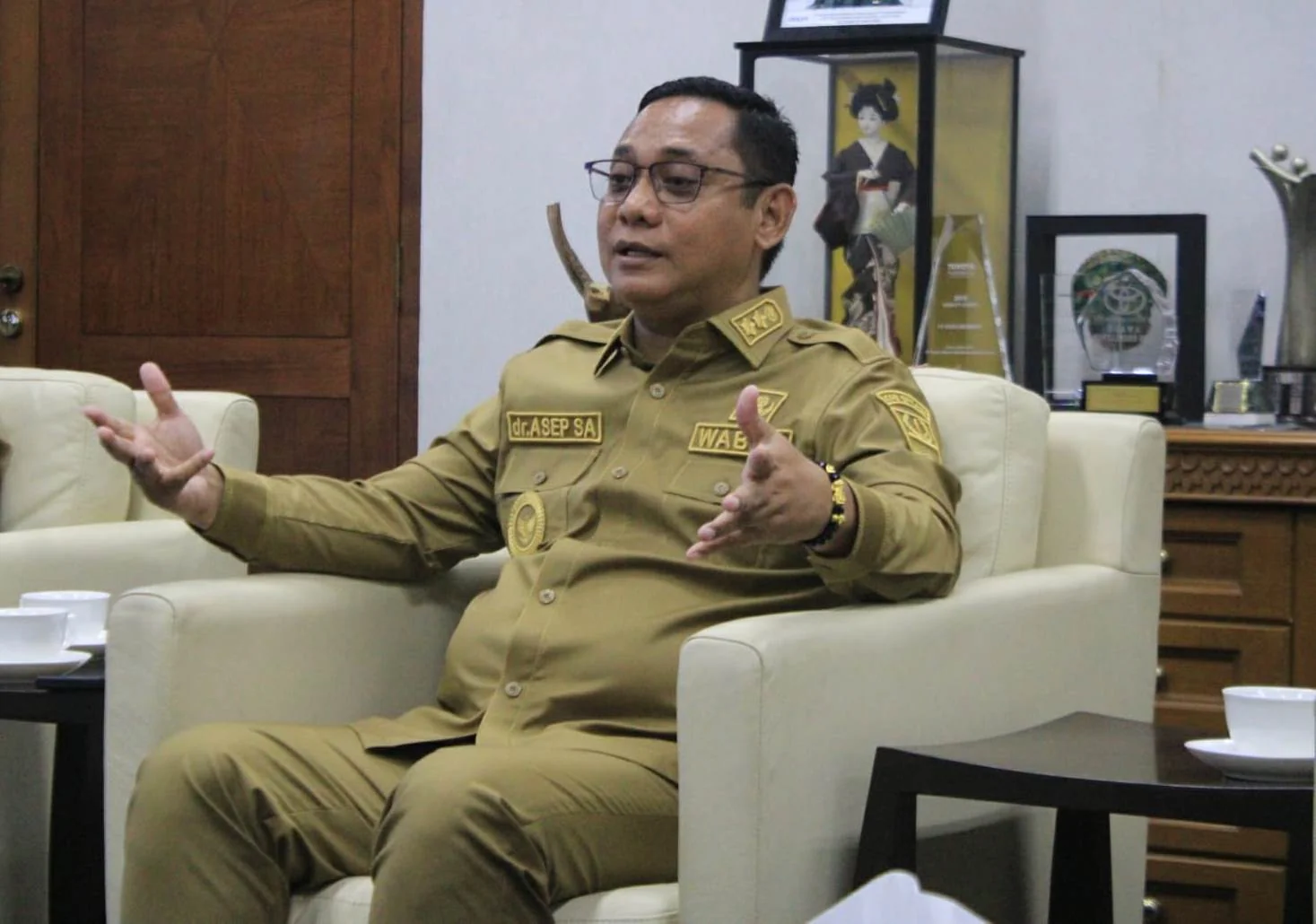 Dedi Mulyadi Tunjuk Asep Surya Atmaja sebagai Plt Bupati Bekasi