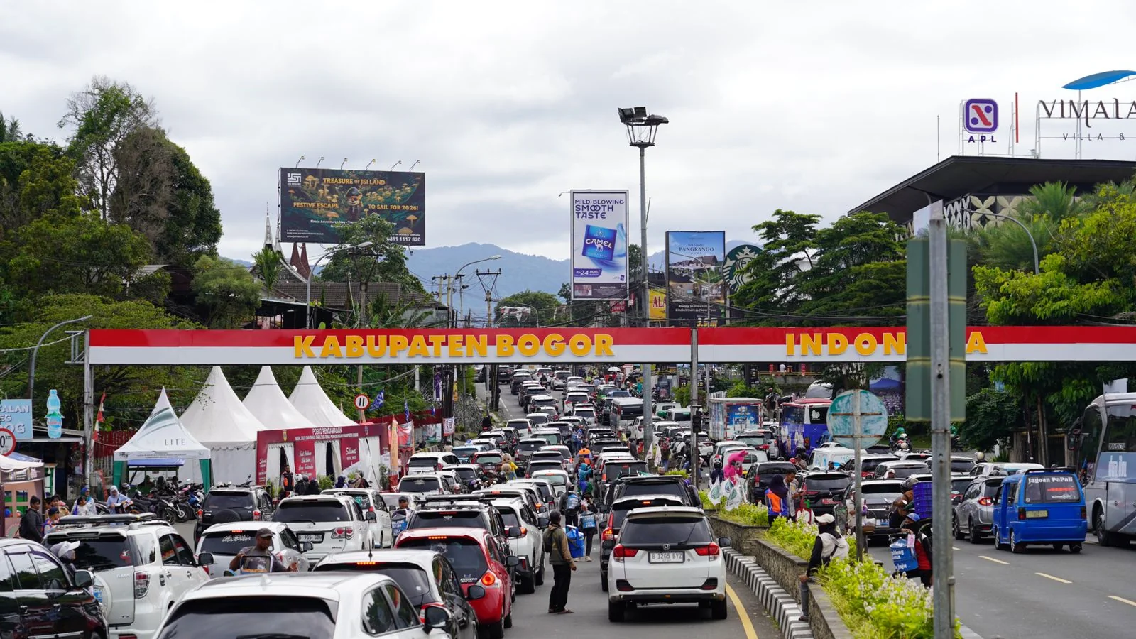 Polres dan Pemkab Bogor Terapkan Car Free Night (CFN) di Jalur Puncak Saat Malam Tahun Baru 2026.Ist