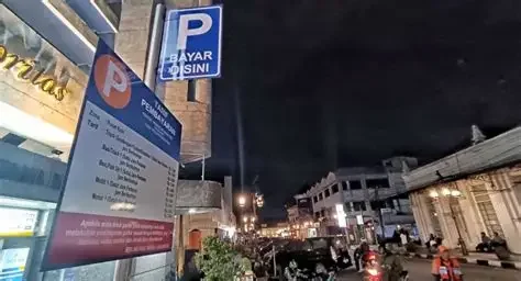 Wakil Wali Kota Bandung Ancam Pecat Oknum Dishub yang Terlibat Pungli Getok Tarif Parkir