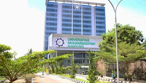 Dedi Mulyadi Janjikan Beasiswa untuk 40 Mahasiswa Muhammadiyah Bandung