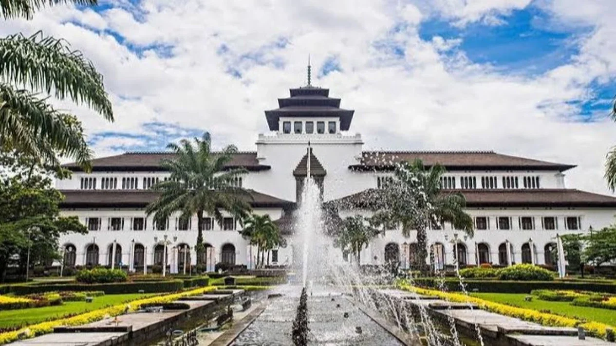 Revitalisasi Gedung Sate-Gasibu, Guru Besar ITB Bersuara