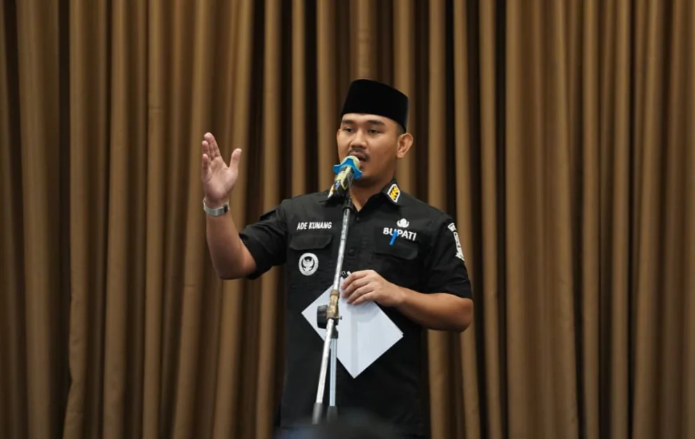 Bupati Bekasi, Ade Kuswara Kunang.Ist