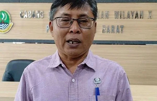 Kepala Cabang Dinas (KCD) Wilayah X Provinsi Jawa Barat, Ambar Triwidodo