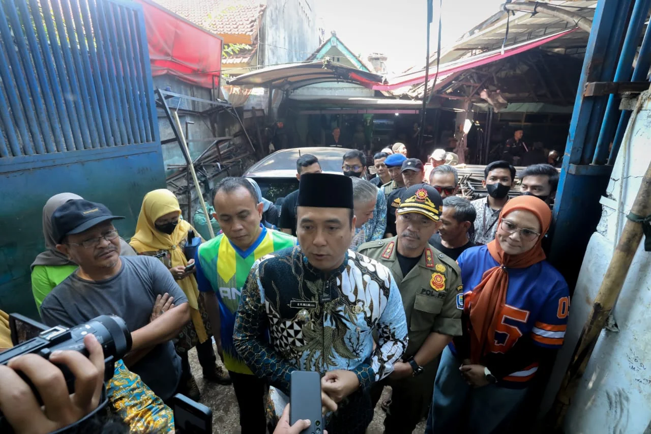 Wakil Wali Kota Bandung, Erwin, saat meninjau langsung lokasi usaha.Ist