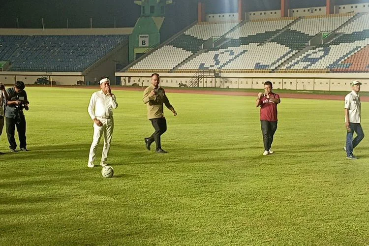 Piala Presiden 2025 di Bandung: Dedi Mulyadi Minta Bobotoh Jaga Kondusivitas,  Adu Penalti dengan Maruar Sirait