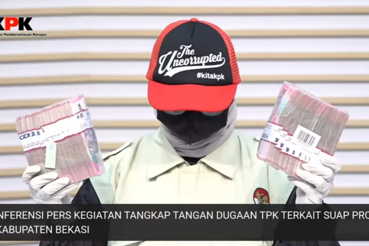 KPK Periksa Kadisbudpora Bekasi di Kasus Bupati