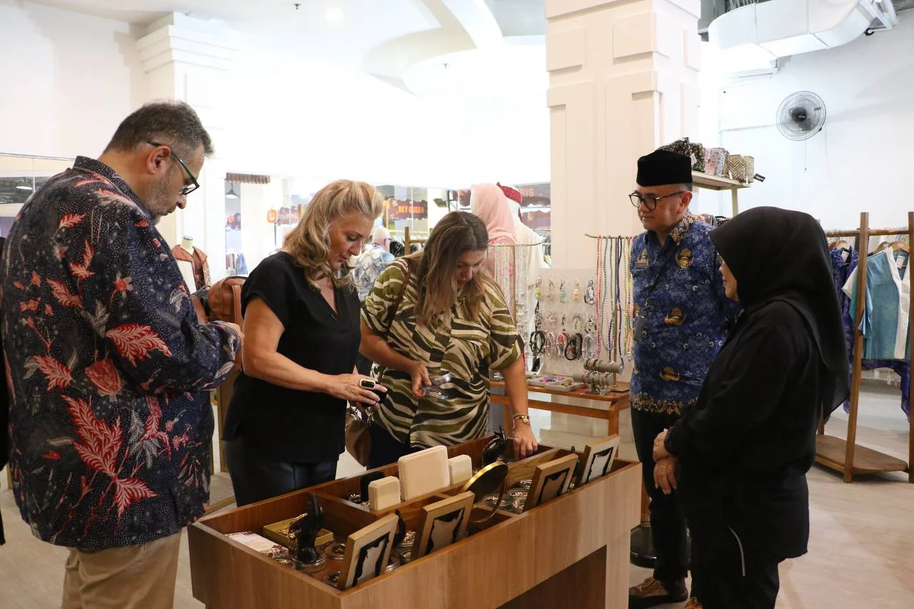 Galeri Patrakomala Dekranasda Kota Bandung di Braga Citywalk kembali menjadi sorotan internasional.Ist