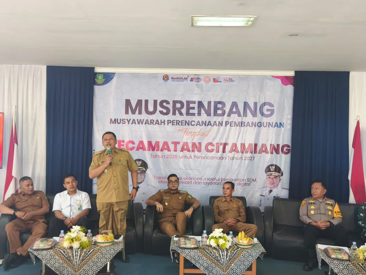 Wakil Wali Kota Sukabumi Bobby Maulana buka Musrenbang, mengajak seluruh pihak untuk mendukung target Pemerintah Kota Sukabumi untuk meningkatkan Pendapatan Asli Daerah.Dok-Diskominfo Kota Sukabumi