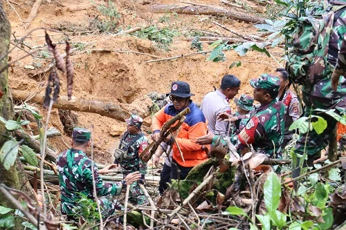 Pemda Sumedang Pastikan Pemantauan Komprehensif di Kawasan Longsor Cisoka.Dok-Diskominfosanditik Sumedang