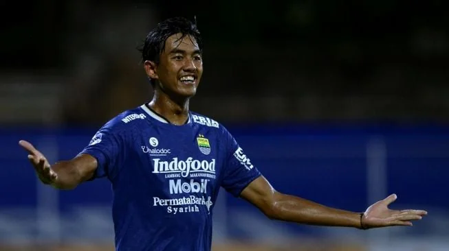Bek Persib Muda Kakang Rudianto, Tembok Cianjur Siap Go Global