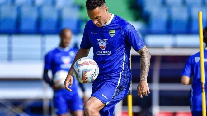 Persib Bandung dikabarkan akan meminjamkan lima pemainnya ke Sriwijaya FC, salah satunya Mailson Lima.