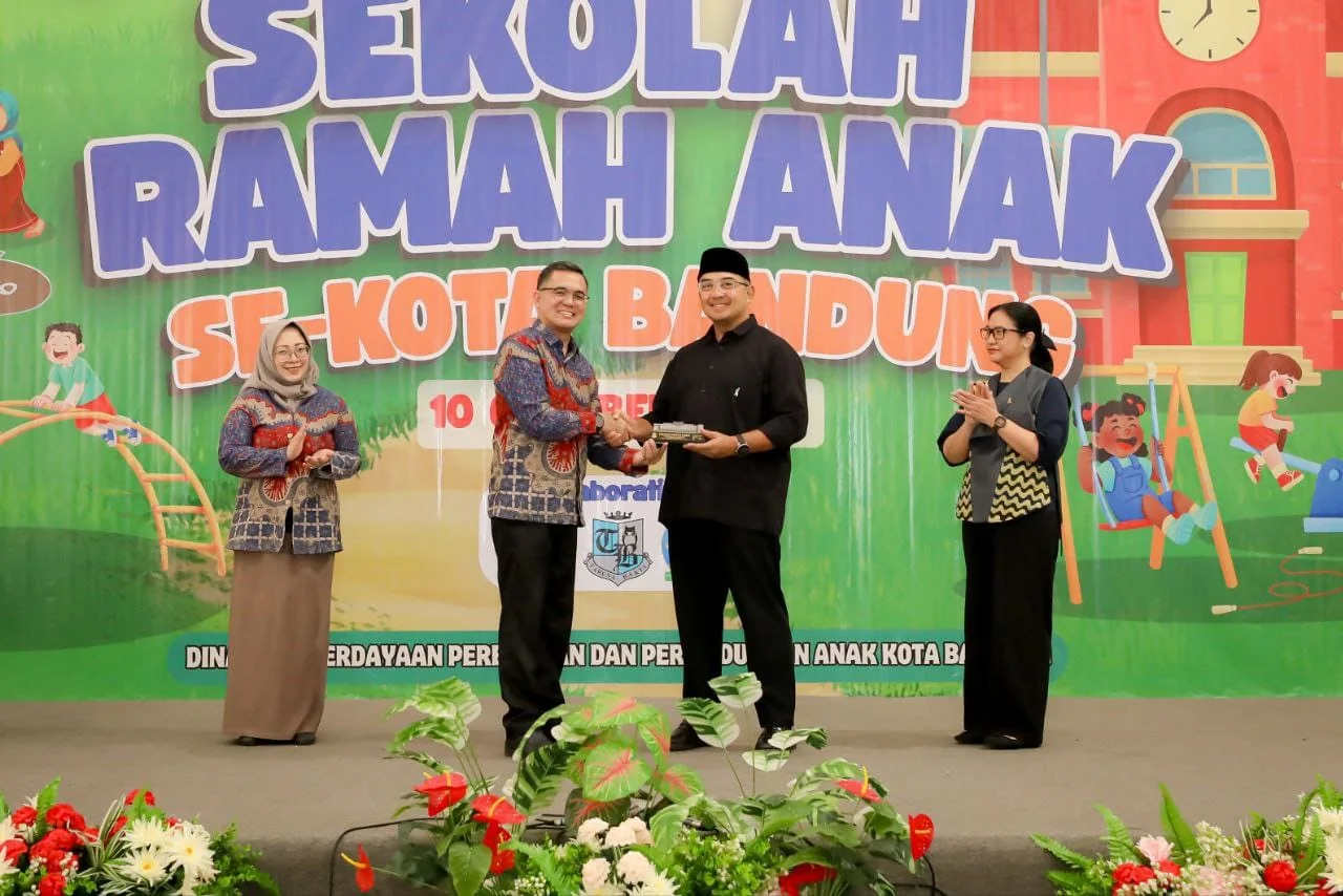 Wali Kota Bandung, Muhammad Farhan menyampaikan, langkah ini bukan pekerjaan mudah, namun harus dimulai bersama.Ist