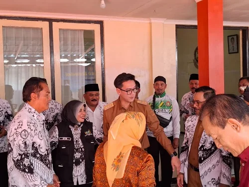 Wakil Bupati Sumedang M. Fajar Aldila menghadiri Halal Bihalal Idul Fitri 1447 H Persatuan Guru Republik Indonesia (PGRI) Kabuten Sumedang  di Sekertariat Gedung PGRI.Dok-Diskominfosanditik Sumedang